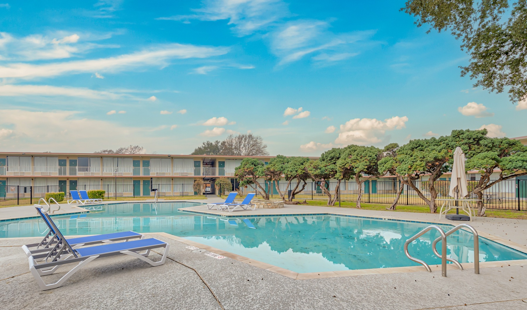 Studio Apartments in San Marcos, TX